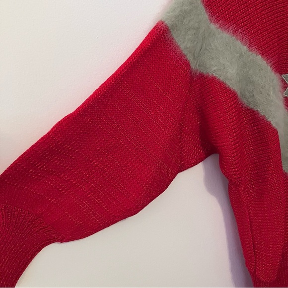 VTG 80s Style Red Women’s Sz. S  Puff Sleeve Sweater Fur Appliqué Stars Sequins - Picture 3 of 7